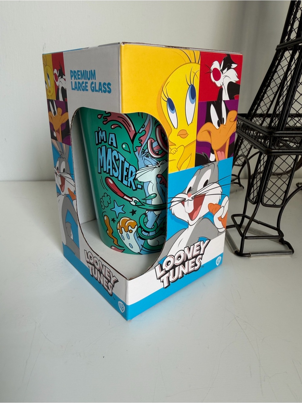 Warner Bros. Looney Tunes Turquoise & Teal Glass - "I'm A Master" Graphic